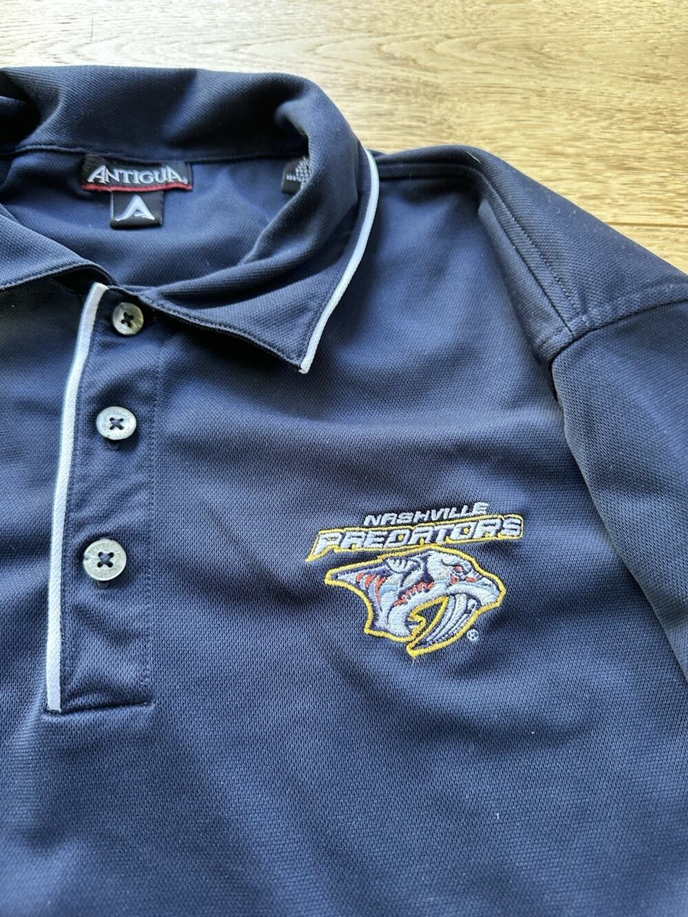 Nashville Predators Antigua Mens NHL Blue Short Sleeve Polo Golf Shirt Sz L